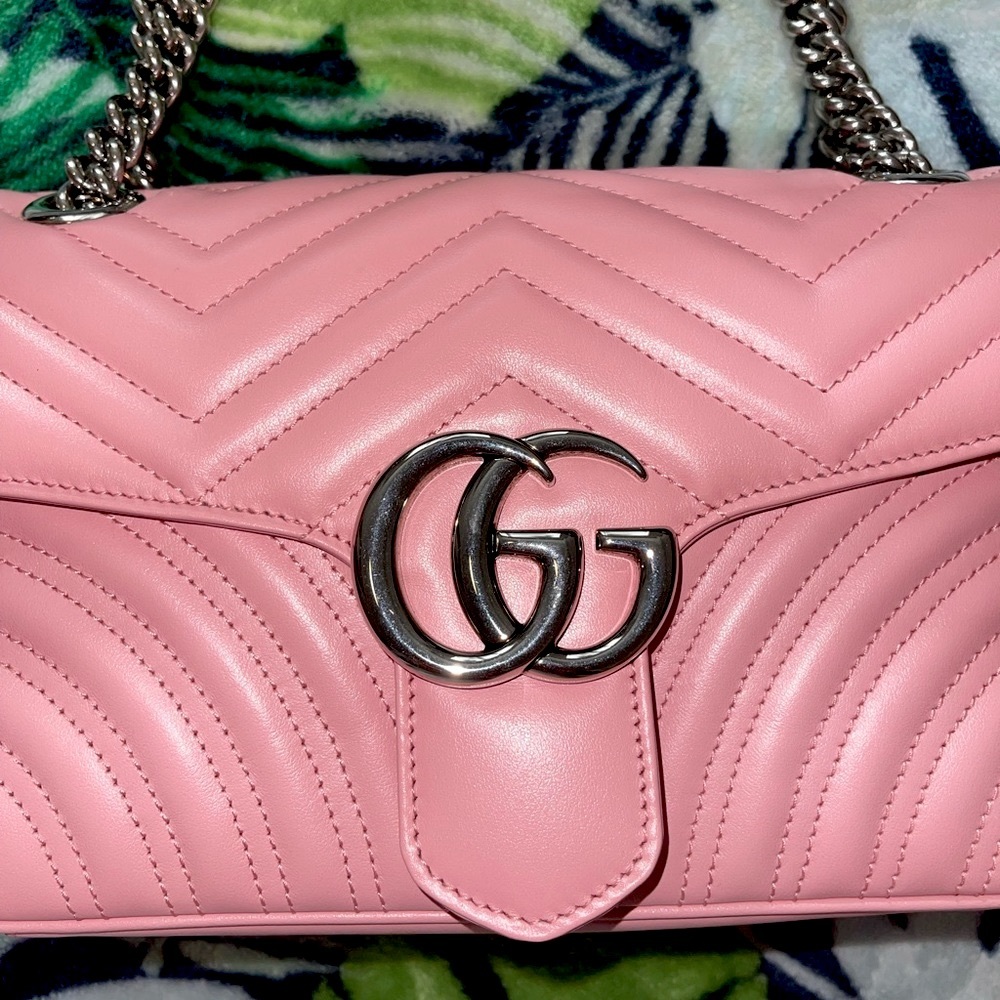 AUTHENTIC GUCCI BAG - Picture 4 of 11